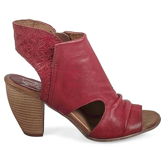 Miz Mooz Mindy Leather Heels Red Size 40 - Picture 1 of 16